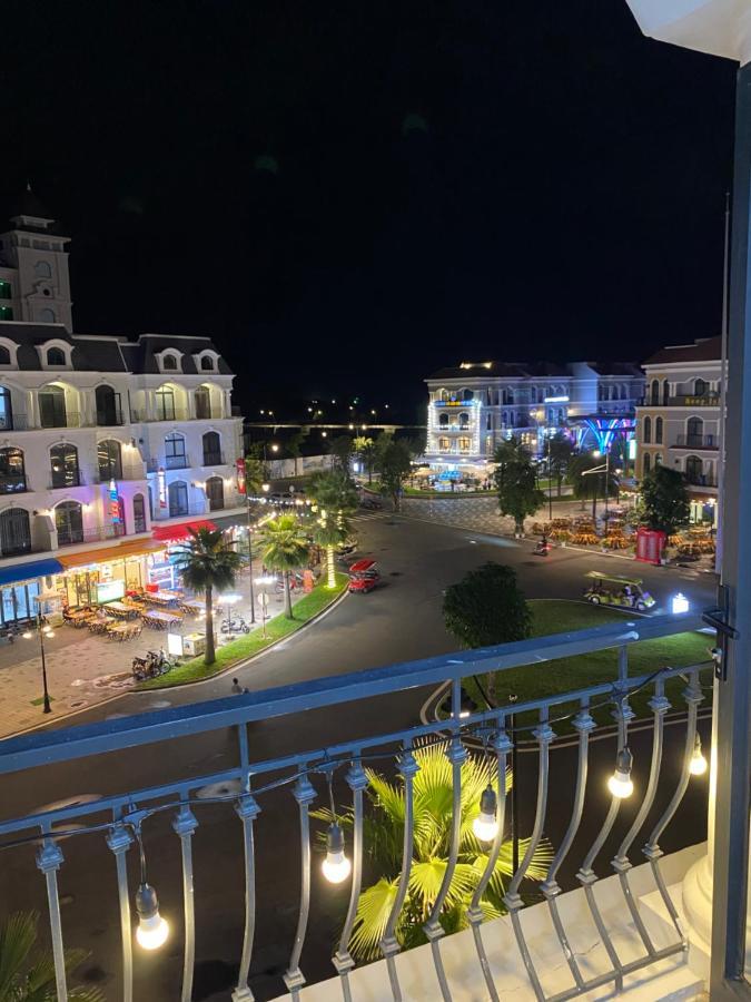 Lex Homestay Hotel 두옹 동 외부 사진