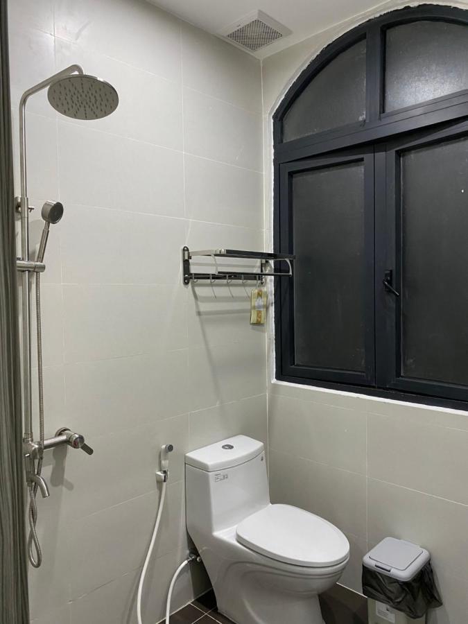 Lex Homestay Hotel 두옹 동 외부 사진